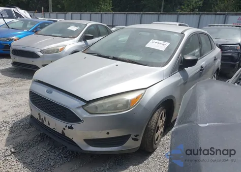 2016 Ford Focus S from USA, damaged, VIN 1FADP3E20GL302220